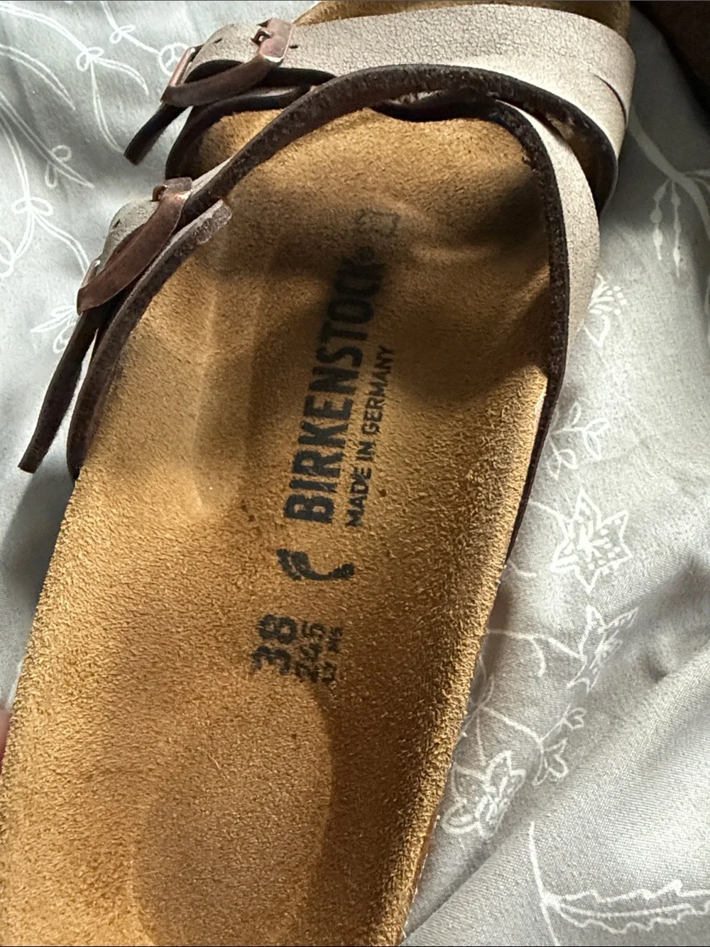 Birkenstock Yao in Mocha